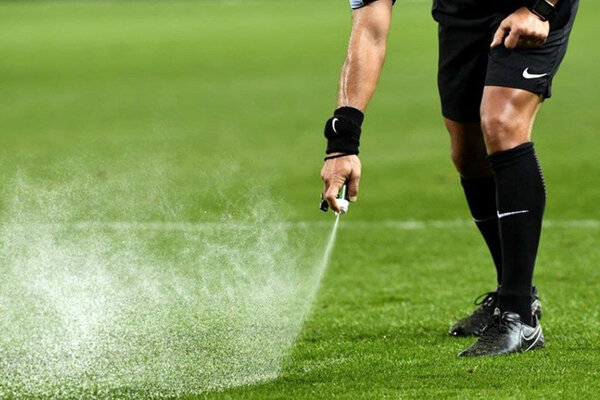 داوران هفته نهم مشخص شدند/پرسپولیس به ناظمی رسید استقلال به حیدری