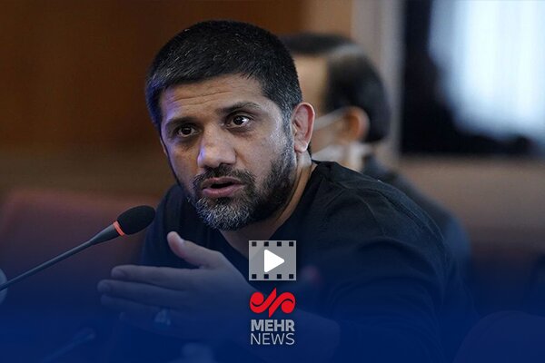 دبیر: این تازه آغاز راه است