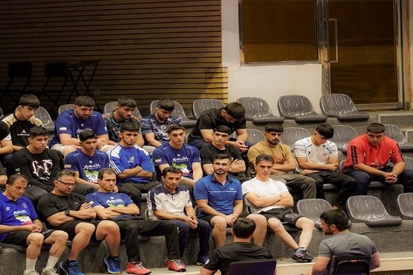 دبیر در جمع فرنگیکاران جوان: قهرمانی فقط به تمرین کردن نیست