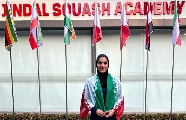 دختر اسکواش باز ایران در انتظار ویزا برای حضور در مسابقات ۱۵ هزاردلاری
