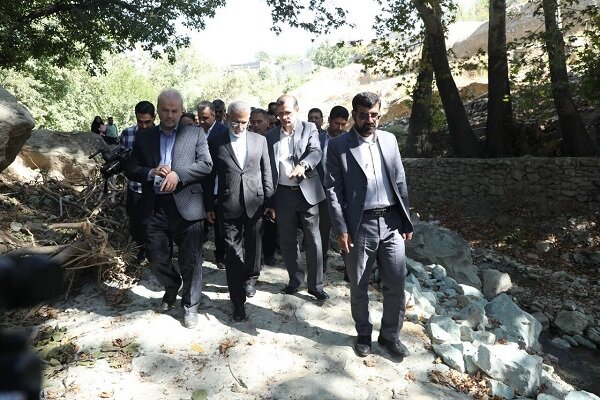 در ساماندهی رود دره فرحزاد در مقابل زیاده‌خواهان
ایستادیم