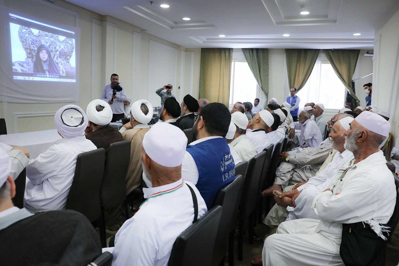 درخواست جالب دختر ۳ ساله از نماینده ولی فقیه برای روزعرفه