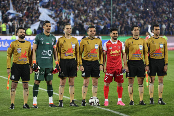 درخواست فوری باشگاه پرسپولیس: مثل استقلال نگاه مانکنید