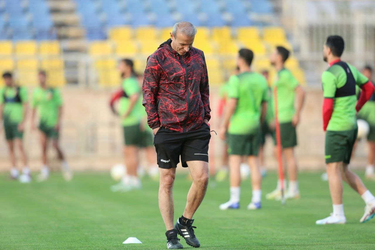 دردسر معکوس گلمحمدی در پرسپولیس/ احتمال خروج دو بازیکن ازلی ست