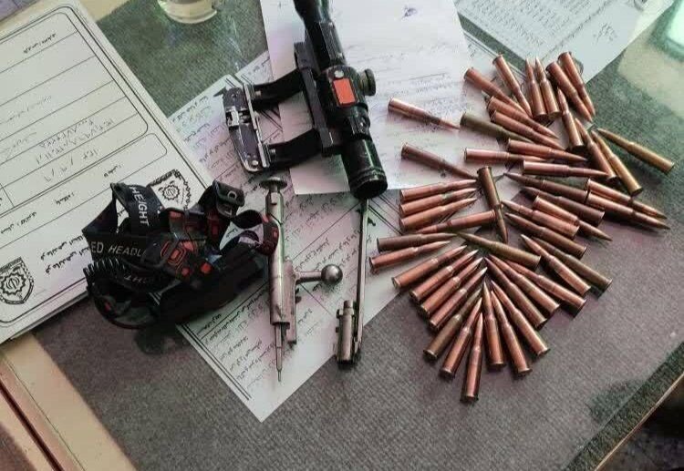 درگیری شکارچیان غیرمجاز با محیطبانان در شاهو وکوسالان و کشف فشنگ جنگی