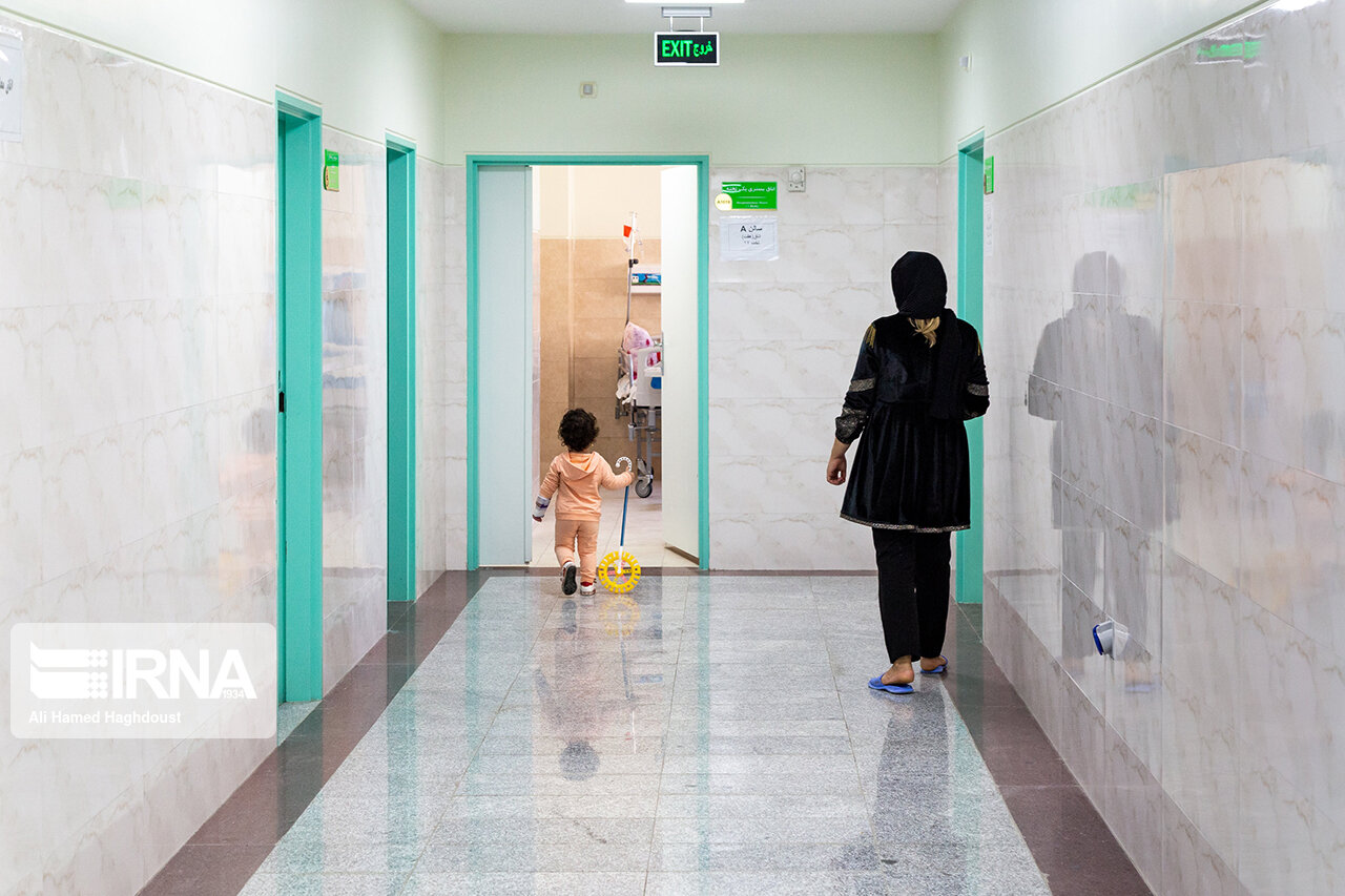 دریافت وام درمان مددجویان مستلزم تایید پزشک کمیته امداد است