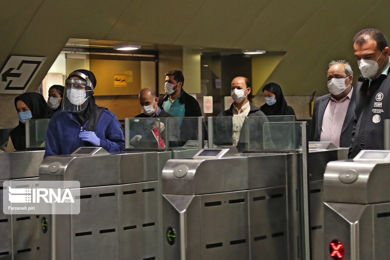 دریافت پول نقد در ایستگاههای مترو تهران ممنوع شد