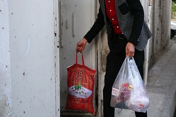 دست‌های مهربانی که باری از دوش نیازمندان برمی‌دارند