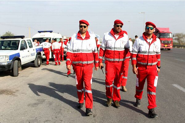 دستور رئیس هلال‌احمر برای رسیدگی فوری به زلزله زدگانخوی