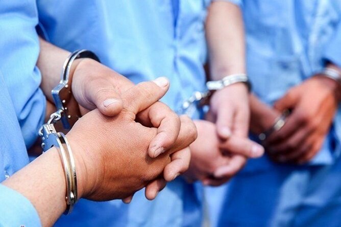 دستگیری اعضای وابسته به ضدانقلاب با محموله سلاح و مهمات درکردستان