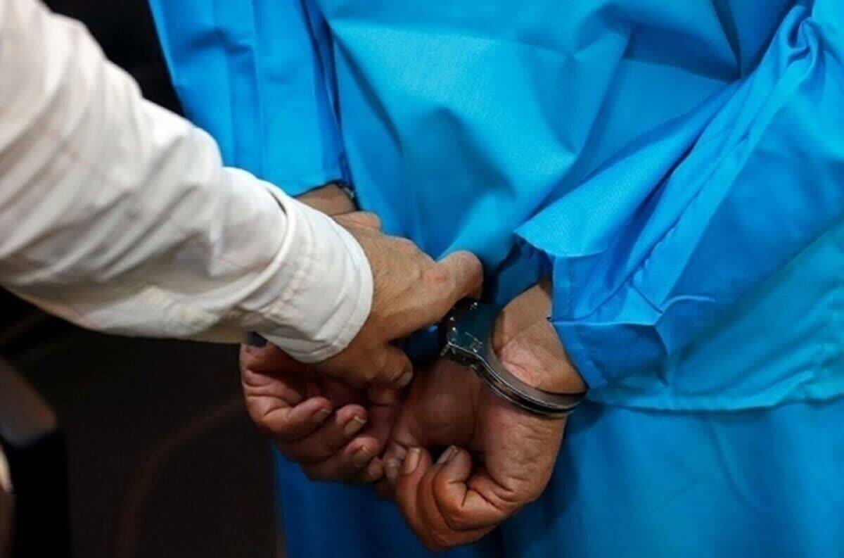 دستگیری ۳ سارق محتویات خودرو در سمنان؛ اعتراف به ۹ فقره سرقت