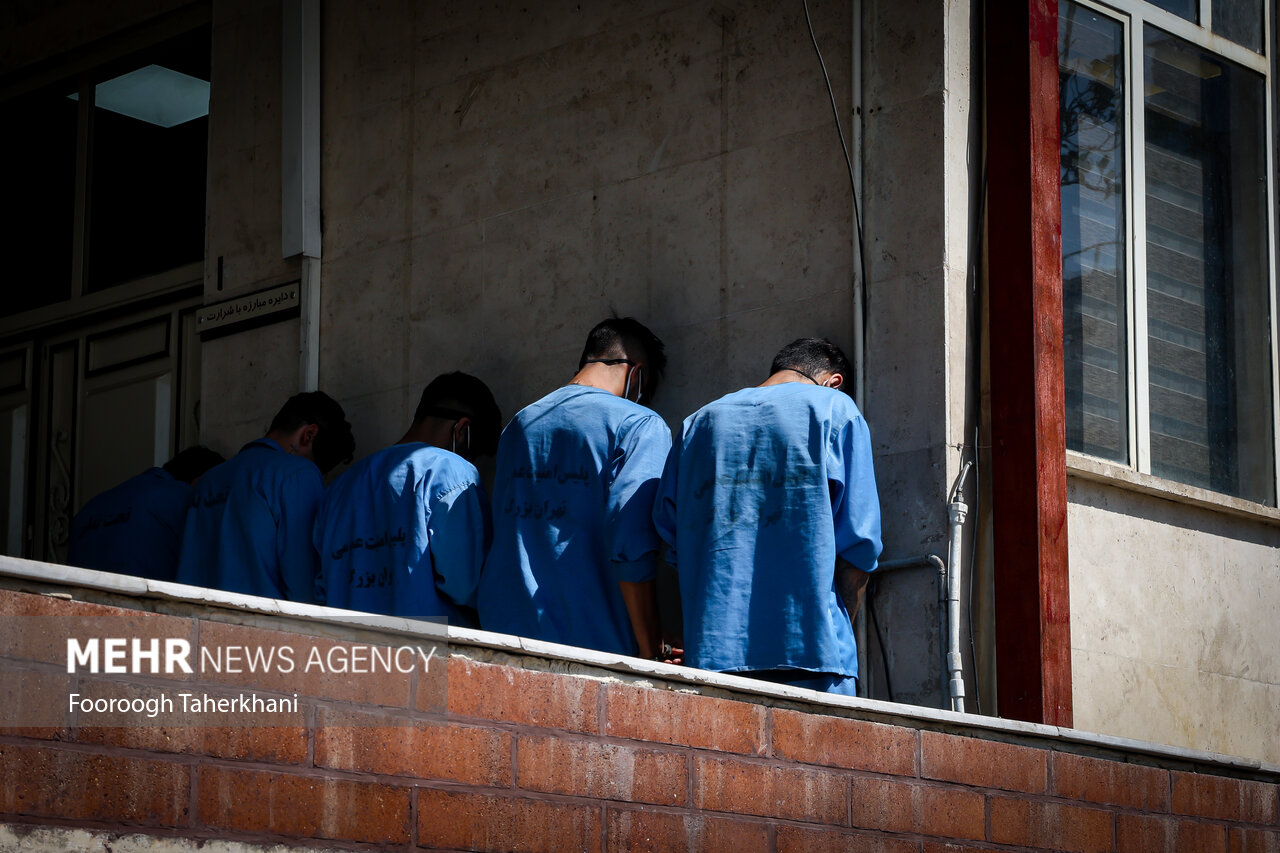 دستگیری ۳ شرور محله نظام آباد در تهران