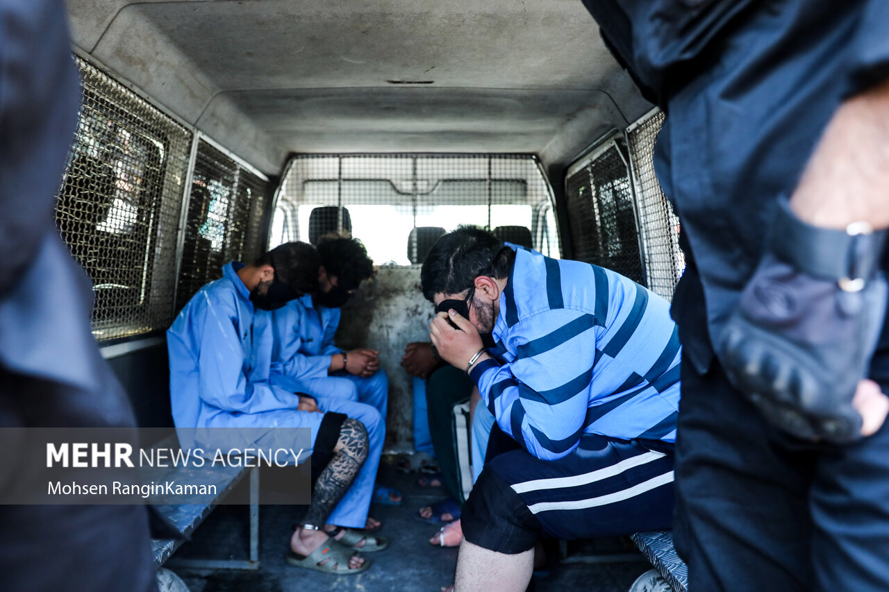 دستگیری ۴ جوان شرور در خیابان قزوین تهران