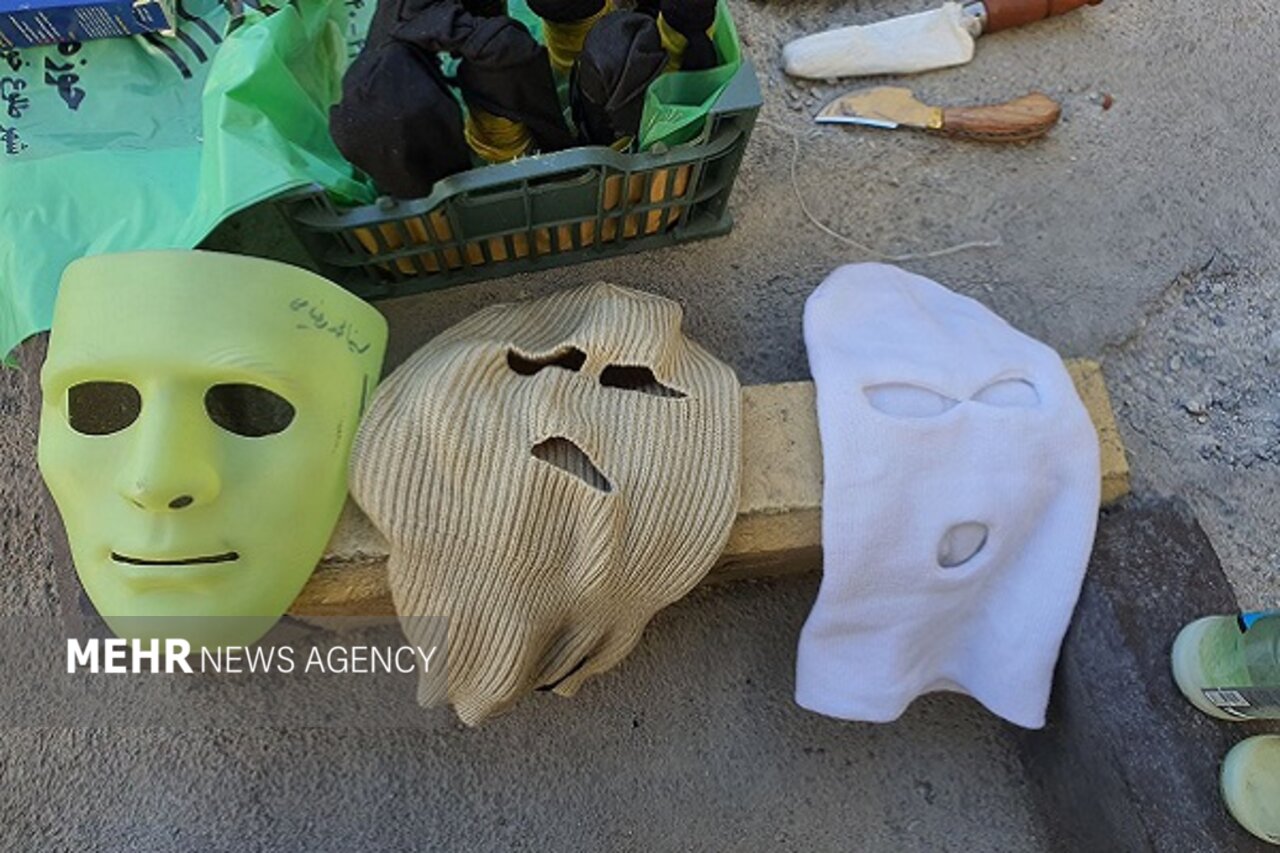 دستگیری ۴ زن جیب بر نازی آباد