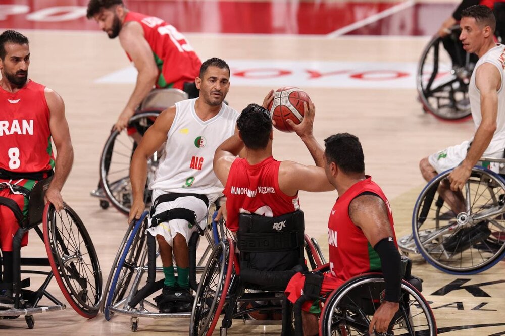 دستیار: آمریکا و انگلستان دست از سر ورزش ایران برنمیدارند