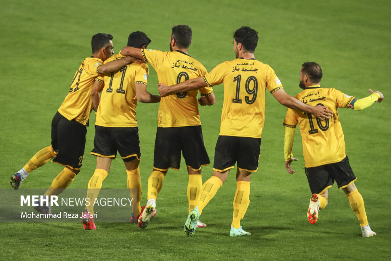 دستیاران نویدکیا در تمرین سپاهان حضور نیافتند