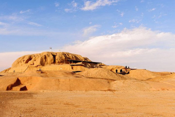 دستدرازی دلالان بر حریم تپههای سیلک/ثبت جهانی چارهساز میشود؟