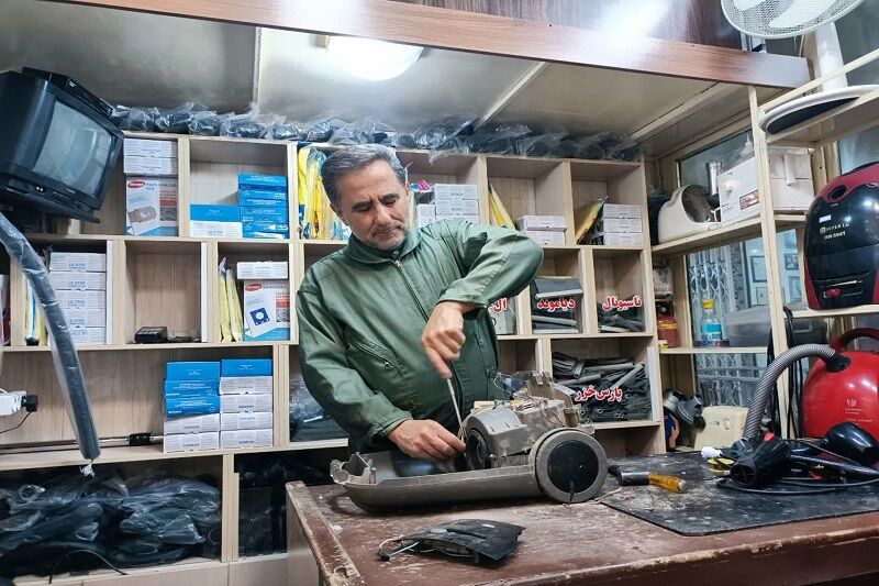 دستهایی که میبینند+فیلم