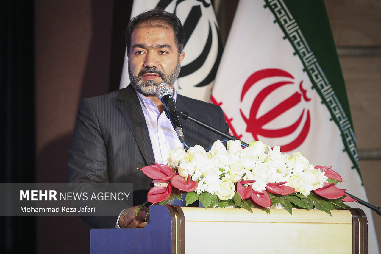 دشمن موریانه‌وار تاروپود خانواده ایرانی را هدف قرار دادهاست