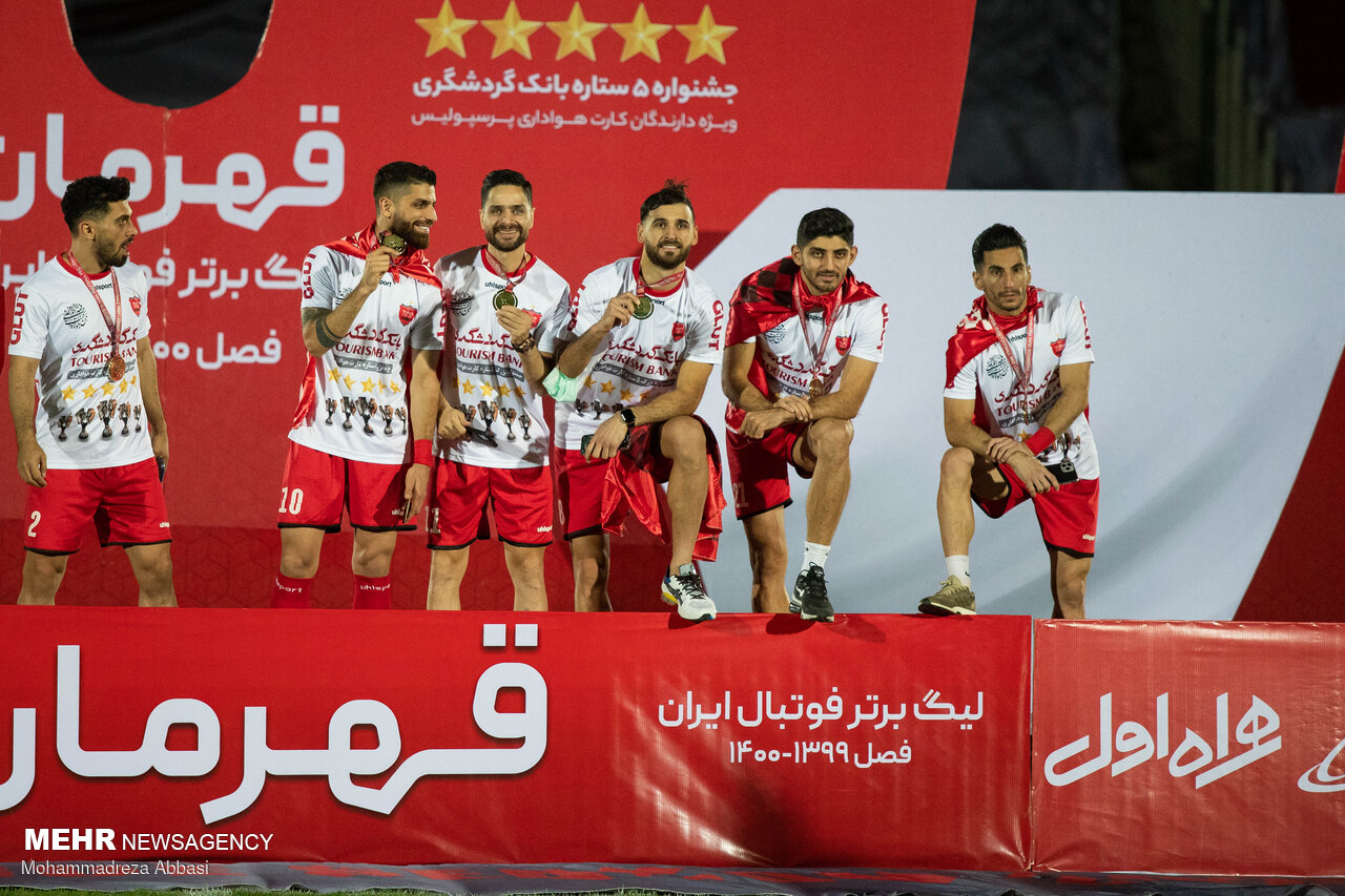 دعوت پرسپولیس از ستاره‌ها برای تمدید قرارداد