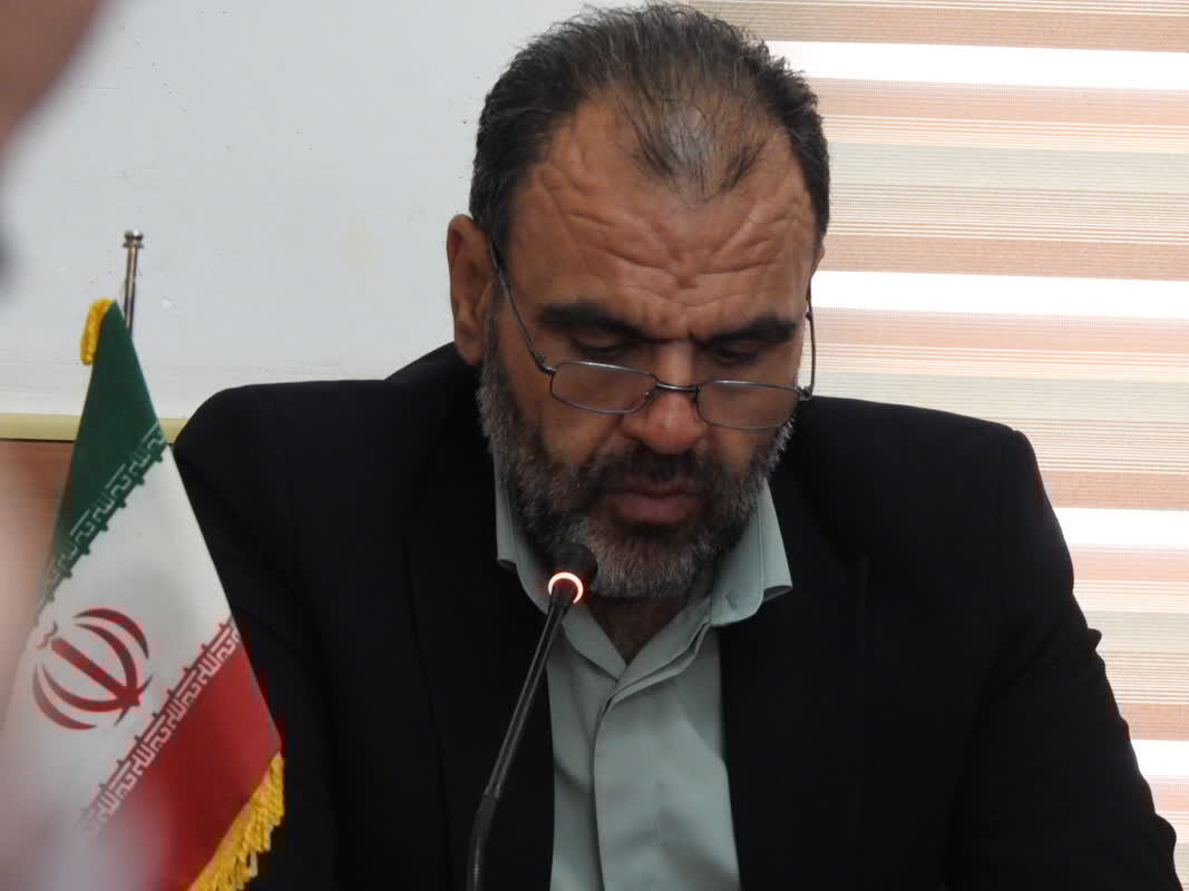 دفاع از ارزشهای اسلامی وظیفه تمام سربازان انقلاب
است