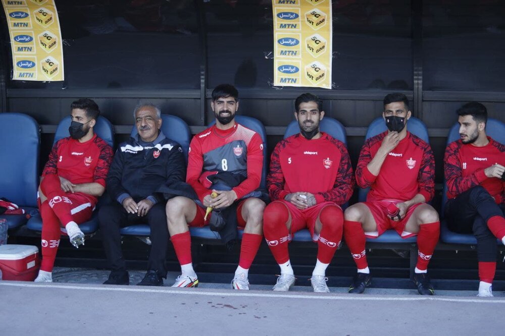 دلایل جدایی چند بازیکن از پرسپولیس/ سرخهای کماثر و بیفایده!