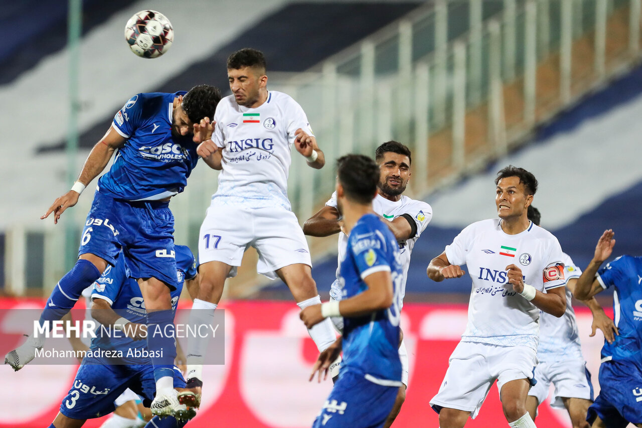 دلیل بازیکن نگرفتن خطیر برای استقلال/ نکونام نقشهاش را
تغییر دهد