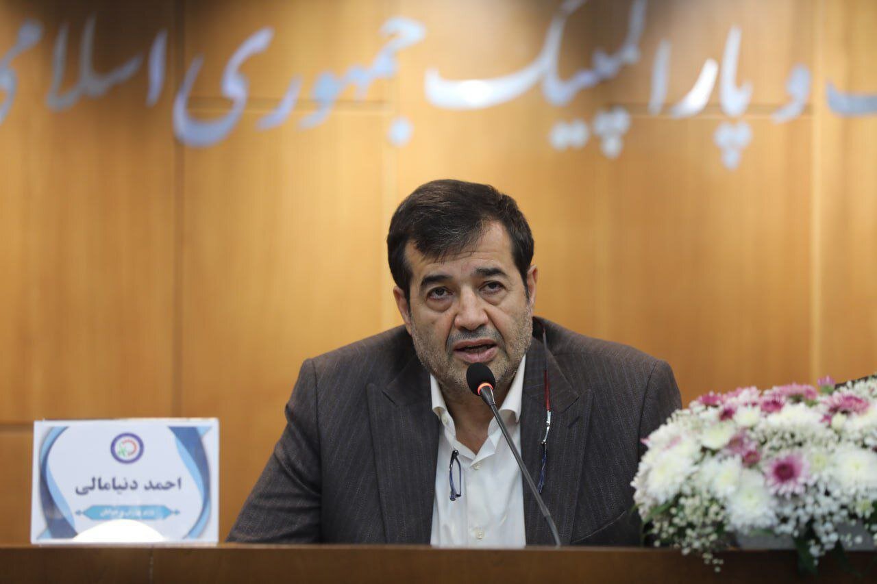 دنیامالی در بدرقه کاروان کارگری: با برنامه باشیم قهرمان جهان می شویم