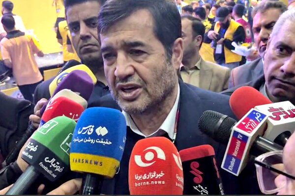 دنیامالی در واکنش به غیبتش در مجمع فوتبال: هر جا لازم باشد حضور دارم