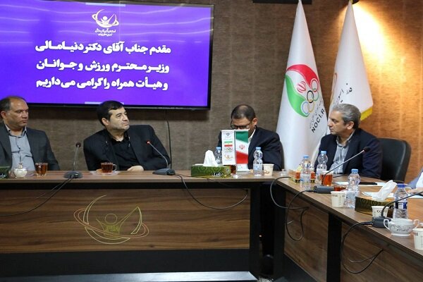 دنیامالی: فدراسیون انجمنهای ورزشی میتواند ورزش ایران را متحول کند