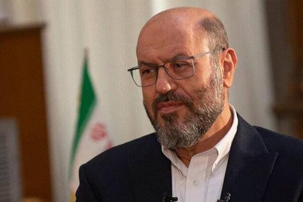 دهقان: در دفاع مقدس ۱۲ روزه نیت شیطانی آمریکا در مقابل ایران افشا شد