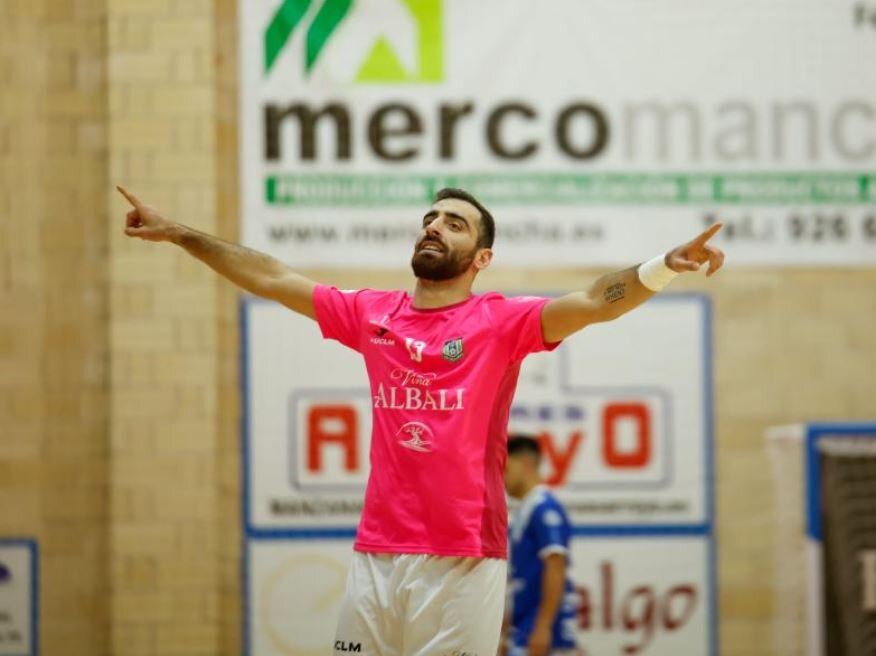 دو لژیونر تیم ملی فوتسال در ایران/ دستیار شمسایی همچنان بدونبلیت