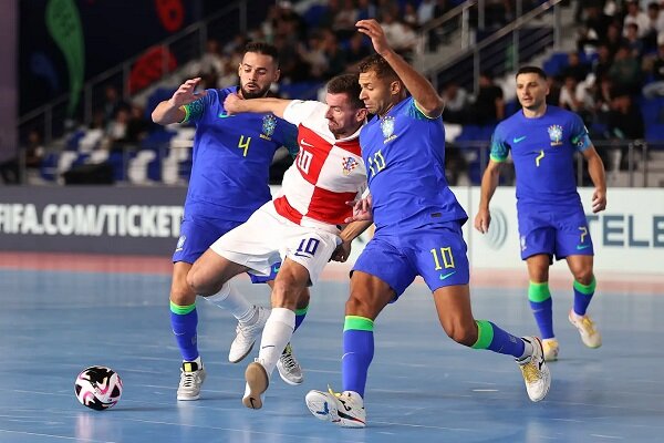 دوئل آرژانتین و افغانستان برای صعود/ برنامه روز پنجم جام
جهانی