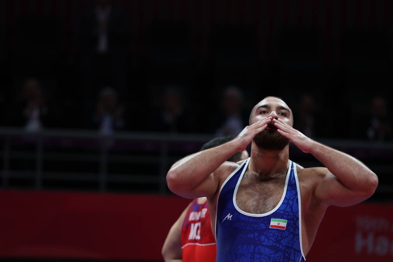 دوئل ایرانی ها به سود زارع به پایان رسید