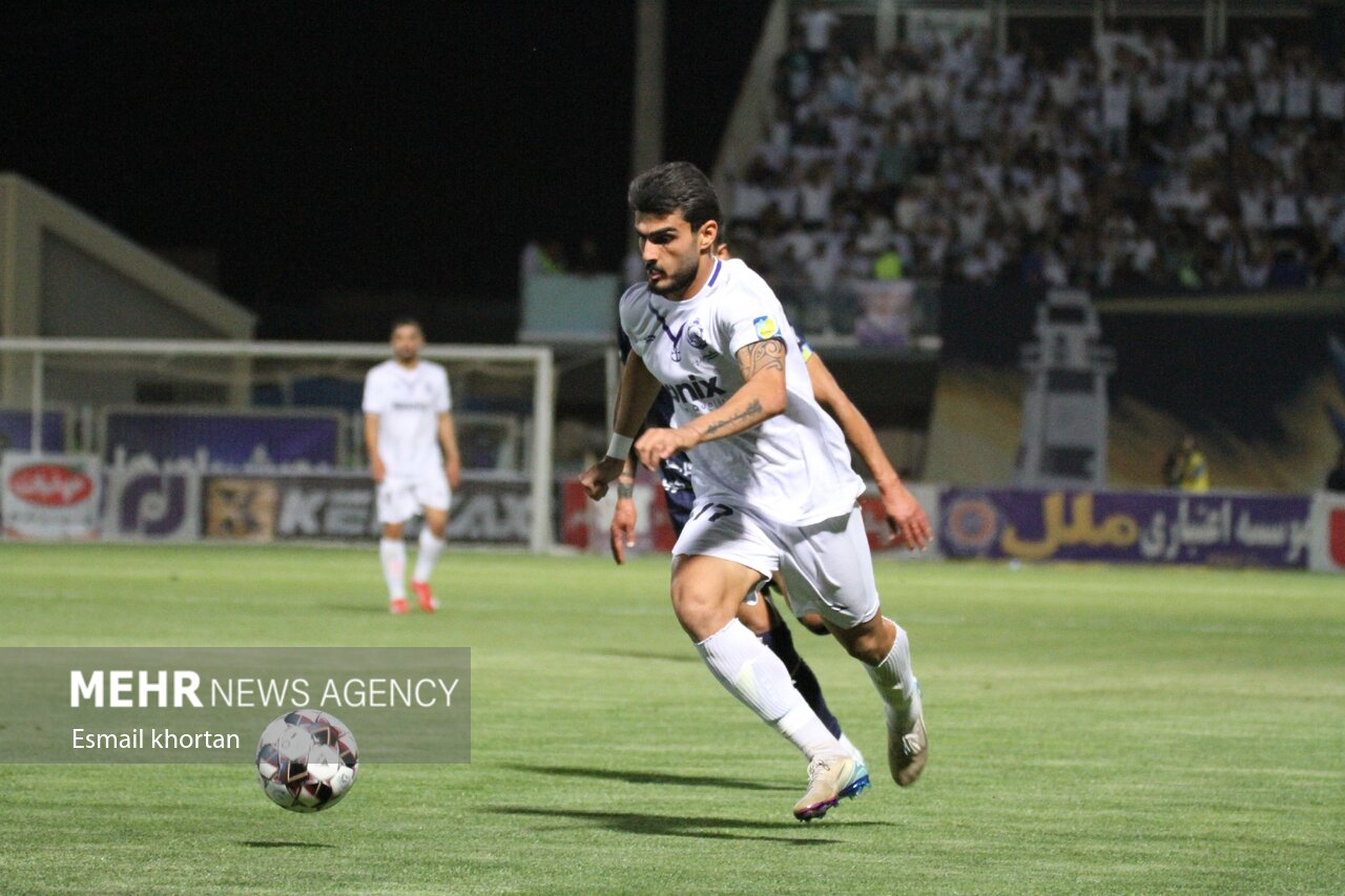 دوئل حساس در انزلی؛ ملوان زارع مقابل فجر تشنه امتیاز