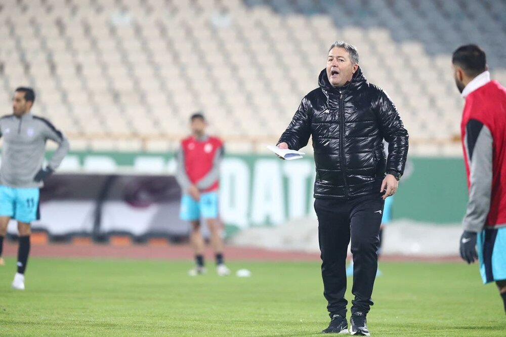 دوست داشتم تیم ملی مثل رانندگی در تهران باشد/ اقدام انقلابی نکردم