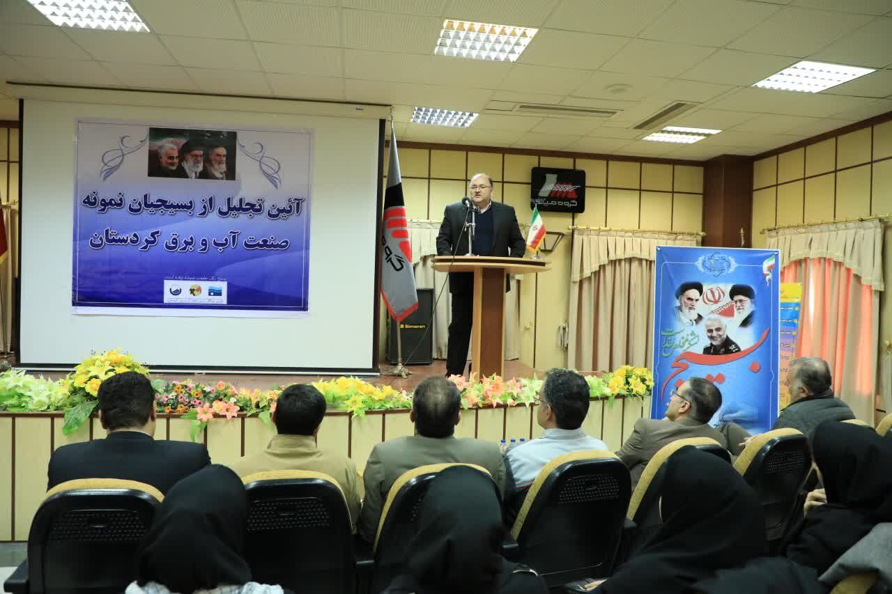 دولت با تزریق اعتبارات پویایی را به پروژههای کردستان بازگرداند