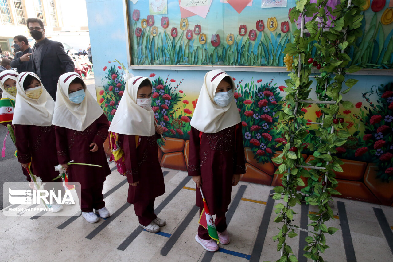 دوم مهر آغاز سال تحصیلی ۱۴۰۱/ جشن شکوفه‌ها ۳۰ شهریور برگزار می‌شود