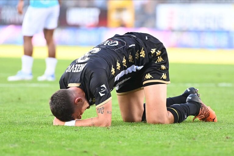 دومین باخت یاران قلیزاده و انتقاد هواداران از مالک ایرانی باشگاه