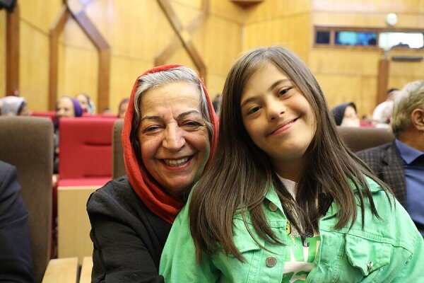 دومین همایش فرصت کودکی با حضور هنرمندان مطرح کشور برگزارشد