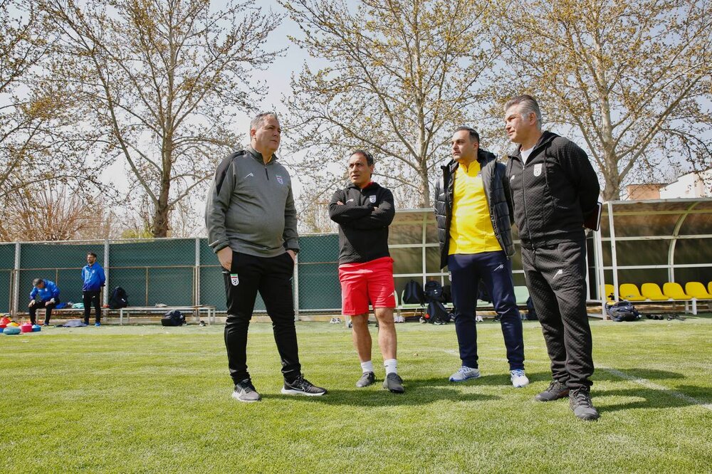 دیدار اسکوچیچ با مهدوی کیا در تمرین تیم‌های ملی