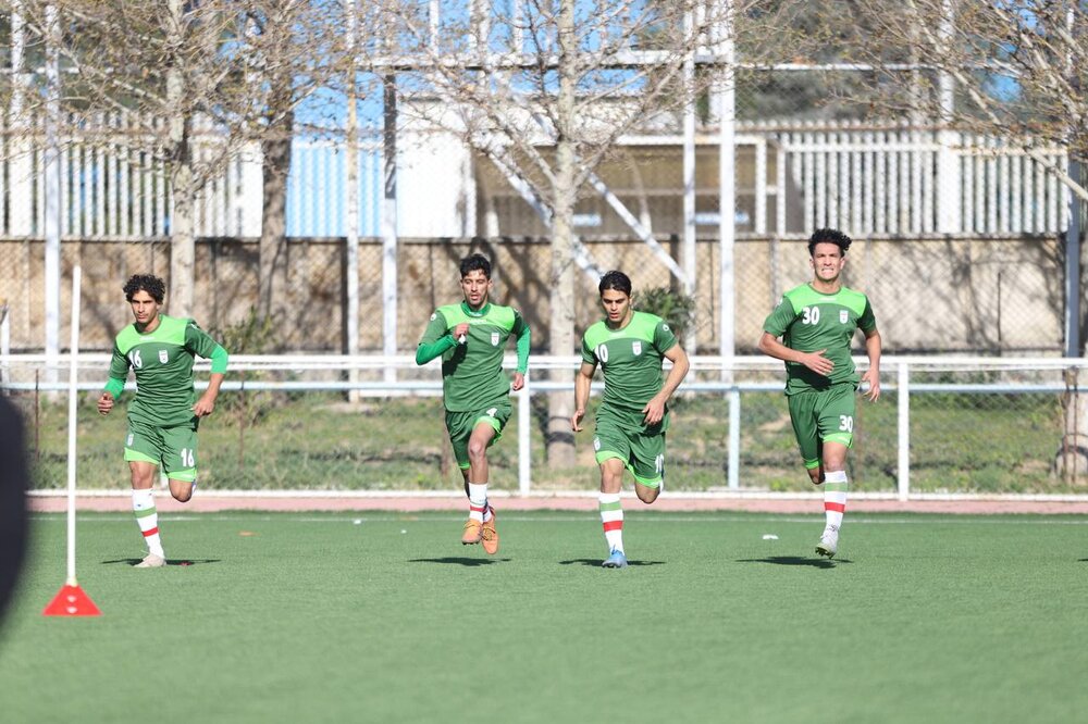 دیدار تدارکاتی تیم فوتبال امید با گل‌گهر لغو شد