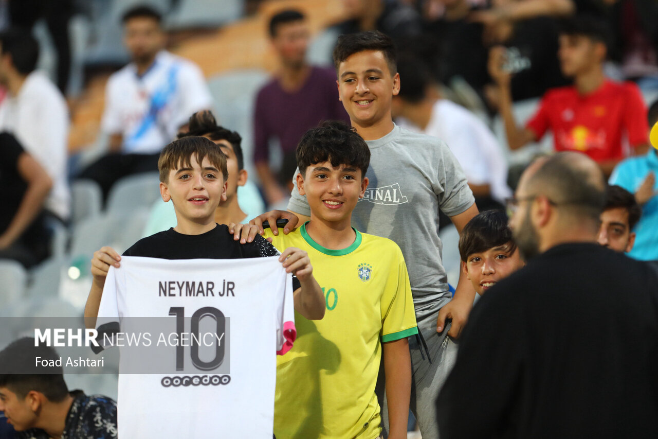 دیدار تیم های فوتبال نساجی مازندران و الهلال عربستان