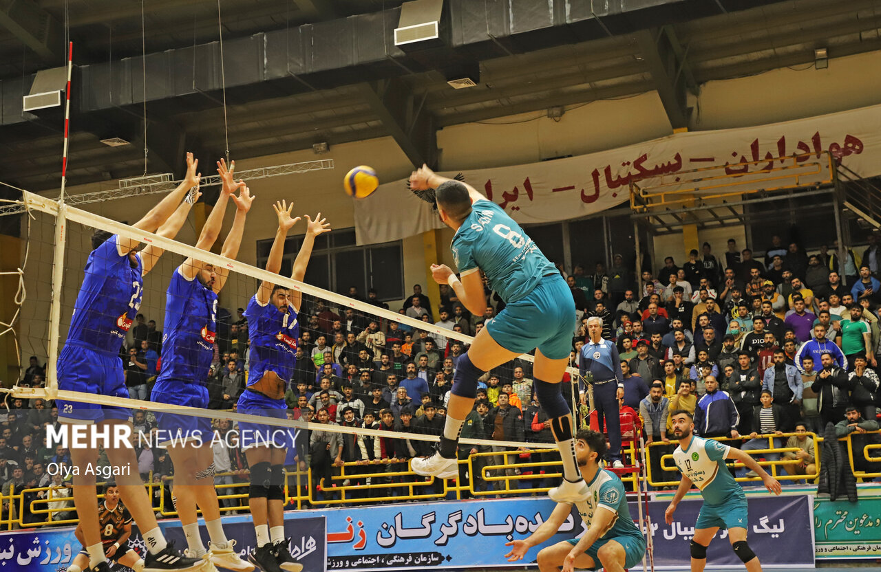دیدار تیم‌های والیبال پاس گرگان و شهداب یزد