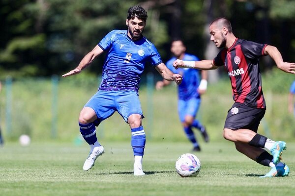 دیدار دوستانه استقلال با داماش و هوادار/ ساپینتو در ورزشگاه آزادی