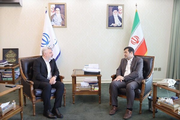 دیدار رئیس فدراسیون اسکواش با وزیر ورزش