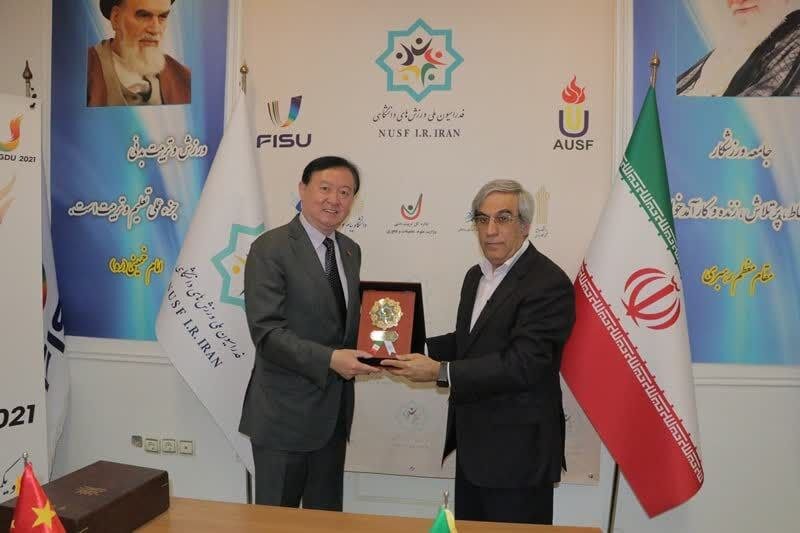 دیدار سفیر چین با رئیس فدراسیون ورزشهای دانشگاهی