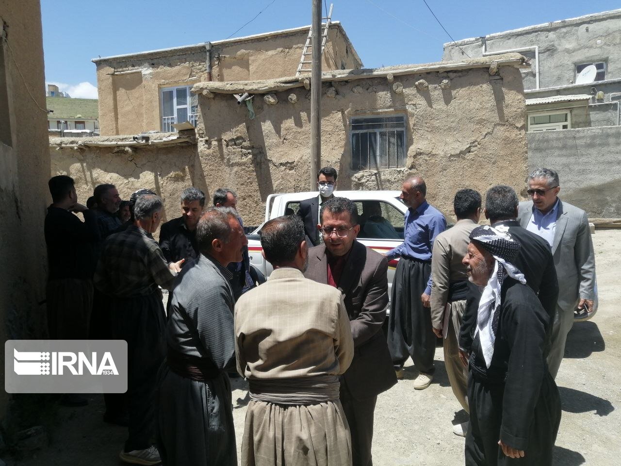 دیدار فرماندار سقز با اهالی روستاهای این شهرستان