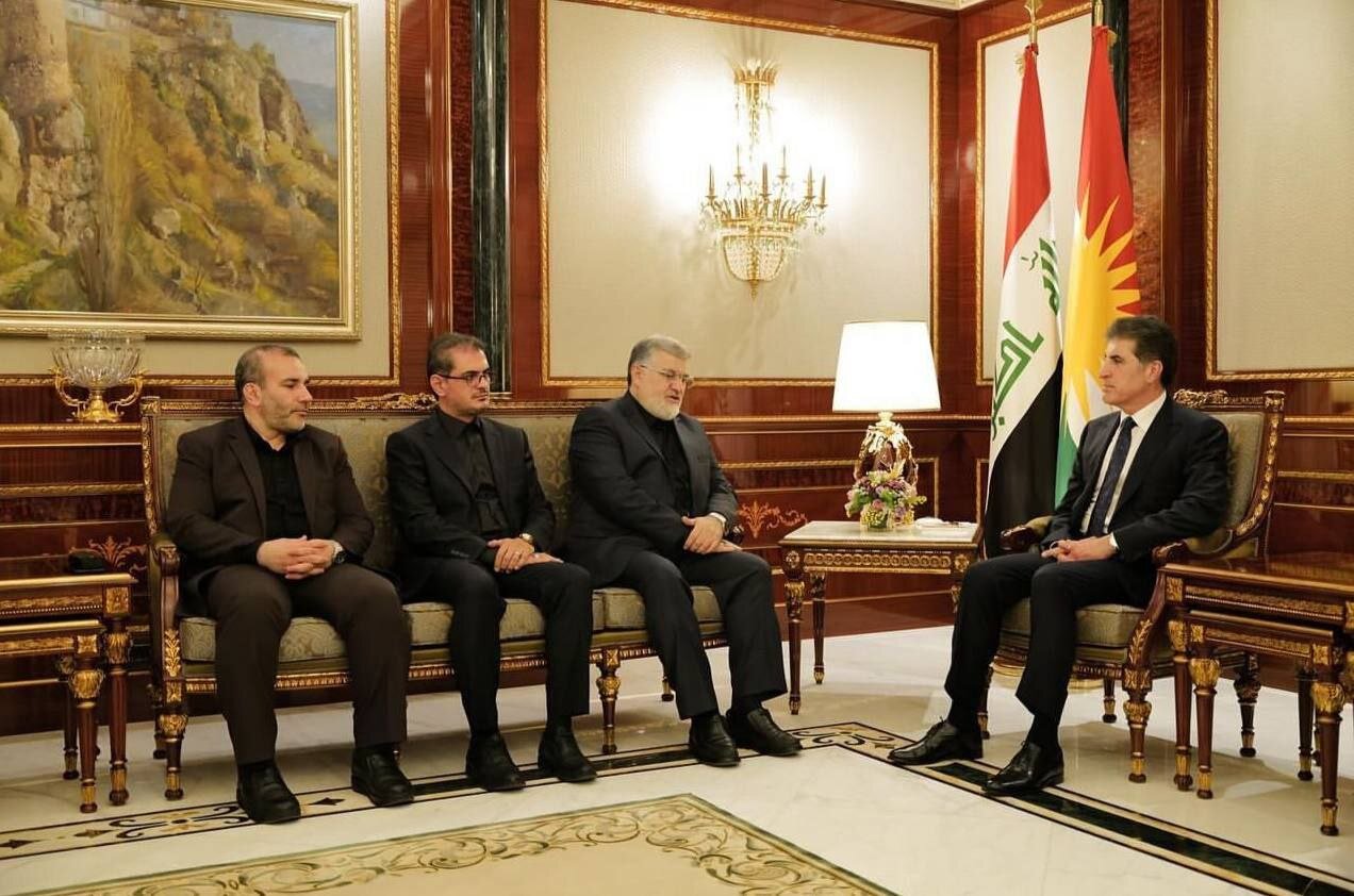 دیدار هیئت جمهوری اسلامی ایران با رئیس اقلیم کردستان
عراق