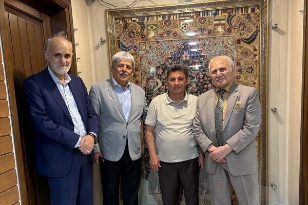دیدار پیشکسوت فوتبال ایران با سرمربی تیم ملی